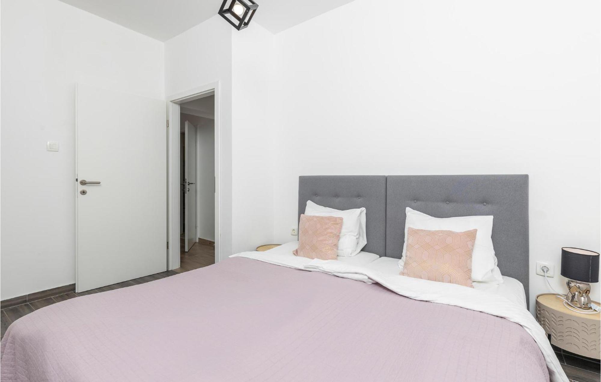Amazing Apartment In Rijeka With Wifi Εξωτερικό φωτογραφία