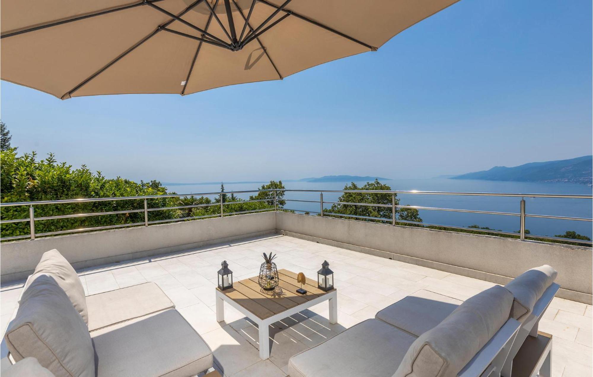 Amazing Apartment In Rijeka With Wifi Εξωτερικό φωτογραφία